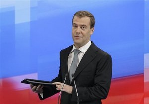 Медведев о Харьковских соглашениях: Мы с Януковичем это придумали у меня на даче