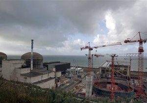 Тимошенко: Завод по производству ядерного топлива в Украине нужно построить уже до 2012 года
