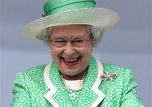 Британской королеве нужна новая горничная - елизавета вторая