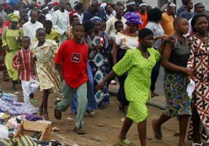 В Нигерии боевики захватили школьный автобус и похитили 15 детей