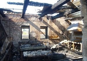 В гостинично-ресторанном комплексе близ Ивано-Франковска произошли два взрыва и пожар
