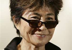 Йоко Оно создаст фильм из улыбок людей со всей планеты