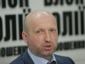 Турчинов считает, что Тимошенко получит убедительную победу на президентских выборах