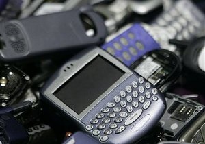 Шпионаж - Спецслужбы США в месяц прослушивали более 124 миллиардов звонков по всему миру - источник