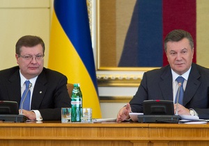 Грищенко - Янукович - Грищенко з нагоди ювілею отримав орден від Януковича
