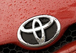 Toyota - GM - Volkswagen - Toyota втримала лідерство на світовому ринку авто за підсумками дев яти місяців, обігнавши GM і Volkswagen