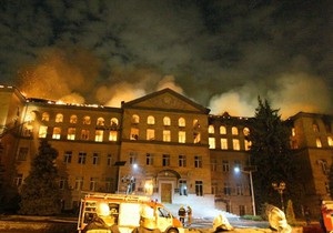 Новости Киева - пожар - Аграрный университет - причина - Причиной пожара в Аграрном университете могла стать стружка, оставленная после шлифовки пола