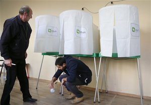 В Грузии началось голосование на выборах президента