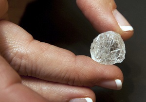 В Якутии нашли сразу три уникальных алмаза