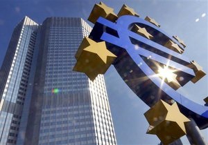 Рецессия в еврозоне к концу 2012 года завершится - S&P