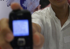 Китайские власти проверяют sms своих граждан  на здравость сообщений 