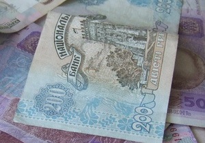 НБУ предупреждает о росте количества поддельных банкнот номиналом 200 гривен