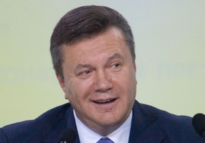 ПР: Янукович даже без камер разговаривает на украинском