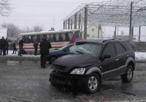 ДТП в Днепропетровской области: 1 человек погиб, 11 пострадали