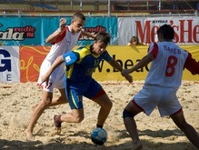 Пляжный футбол: Киевляне побеждают в Харькове