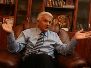 Литвин заверил, что референдума об изменении Конституции не будет
