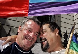 Голландские геи протестуют против отказа в причастии