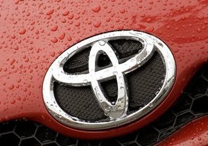 Toyota вернулась на 1-е место в мире по объему продаж в 2012 г. - General Motors - Volkswagen