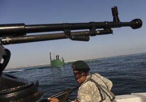 Иранские военные помогли отбиться от пиратов сухогрузу США