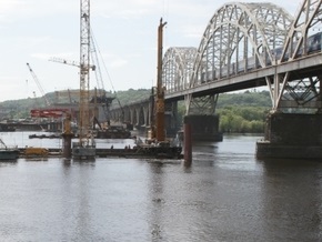 На строительство моста через Днепр в Киеве выделили еще 100 млн гривен
