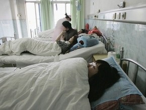 В Китае совершается 13 млн абортов в год