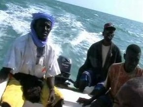 Пираты захватили в Аденском заливе греческое судно: 24 заложника, среди которых один украинец