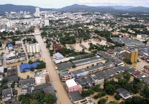 Жертвами наводнения в Таиланде стали 107 человек. СМИ сообщают о сильнейшем ударе стихии за 100 лет