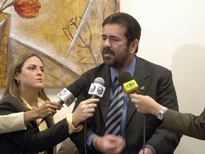 В Бразилии ищут депутата, организовавшего ряд убийств для повышения рейтинга его телешоу