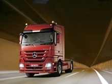 Новый грузовой автомобиль Mercedes-Benz Actros уже в Украине!