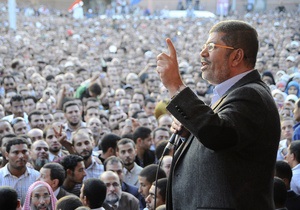 Мурси: референдум по конституции пройдет 15 декабря