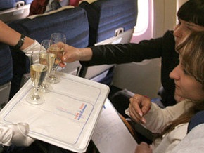 Пьяный устроил драку в самолете, летевшем в Москву