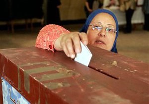 Почти 80% египтян проголосовали за ограничение власти президента