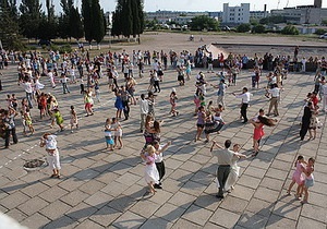 В Севастополе установили рекорд Украины по самому массовому исполнению вальса