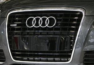 Новый седан Audi будет оснащен  умными  фарами