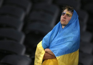 Опрос: 74% украинцев недовольны ситуацией в стране