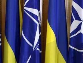 Американский эксперт: НАТО не поможет Украине в случае военного вторжения