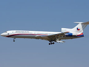 Из самолета президента Чехии слили топлива на 1 млн евро