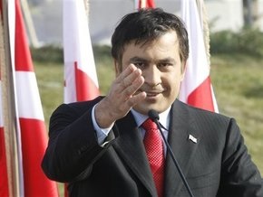 Саакашвили ожидает от Обамы большей поддержки, чем от Буша