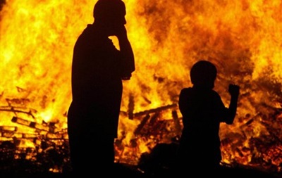 новости Одесской области - пожар - Затока - На базе отдыха в Одесской области огонь уничтожил пять домов