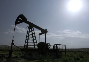 Ливийские повстанцы заявили, что стали добывать 100 тысяч баррелей нефти в день