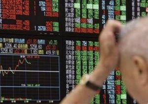 Мировые рынки выросли на ослаблении привязки юаня