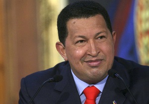 Бывший врач Чавеса заявил, что президенту Венесуэлы осталось жить два года