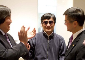 Слепой диссидент Чэнь заявил, что хочет покинуть Китай