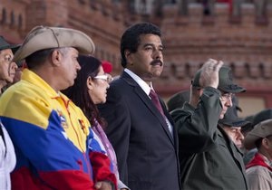 Венесуэла: оппозиция обвиняет власти в нарушениях