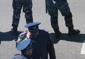 В киевскую милицию поступило сообщение о минировании ряда киосков