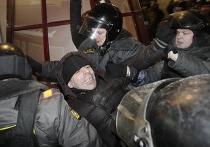 В Москве  во избежание провокационных действий  задержали 68 участников митинга