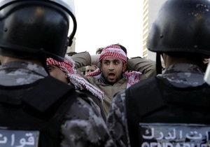 В Иордании один из протестующих против роста цен на бензин был застрелен полицией