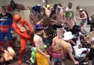 Harlem Shake: В Детройте школьников отстранили от занятий за Harlem Shake