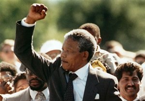 В ЮАР выпустят серию банкнот с Нельсоном Манделой
