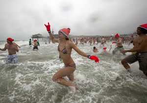 В Голландии установили новый рекорд купания в холодной воде